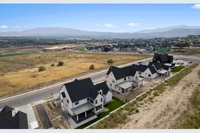 228 W Glenbrittle Dr #205, Lehi, UT 84043 - Photo 3