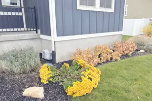 8626 N Lakeshore Dr, Lake Point, UT 84074 - Photo 37