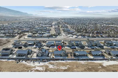2255 E Emerald Ave, Eagle Mountain, UT 84005 - Photo 43
