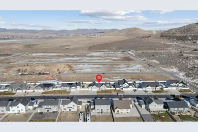 2255 E Emerald Ave, Eagle Mountain, UT 84005 - Photo 39