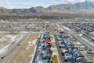 2255 E Emerald Ave, Eagle Mountain, UT 84005 - Photo 45