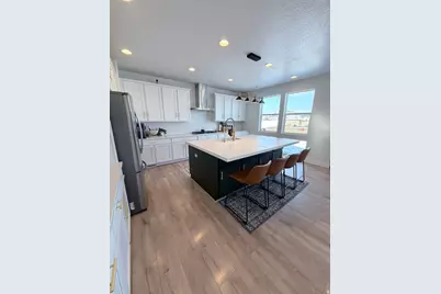 1645 E Greenley Hill Dr, Eagle Mountain, UT 84005 - Photo 25