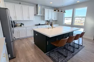 1645 E Greenley Hill Dr, Eagle Mountain, UT 84005 - Photo 25