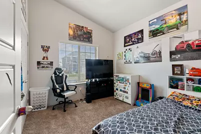 7559 N Silver Park Dr, Eagle Mountain, UT 84005 - Photo 19