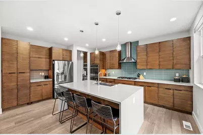 3075 E Creek Rd E, Cottonwood Heights, UT 84093 - Photo 15