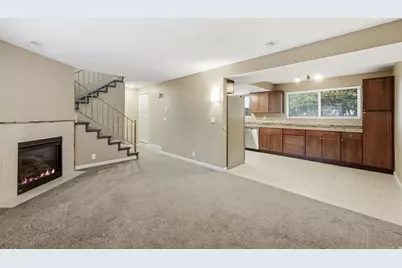 2569 E Canterbury Ln, Cottonwood Heights, UT 84121 - Photo 7