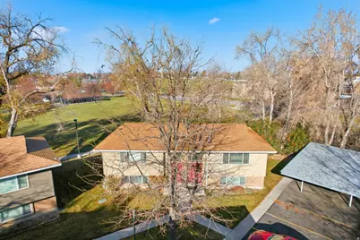 2569 E Canterbury Ln, Cottonwood Heights, UT 84121 - Photo 31
