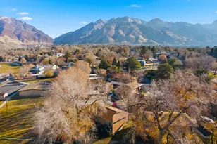 2569 E Canterbury Ln, Cottonwood Heights, UT 84121 - Photo 37