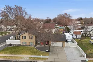 1154 W 2600 N, Clinton, UT 84015 - Photo 43