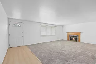 1266 E 3125 N, Layton, UT 84040 - Photo 5