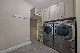 10489 S Harvest Glory Dr, South Jordan, UT 84095 - Photo 25