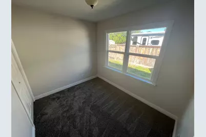 492 S 400 W, Orem, UT 84058 - Photo 9