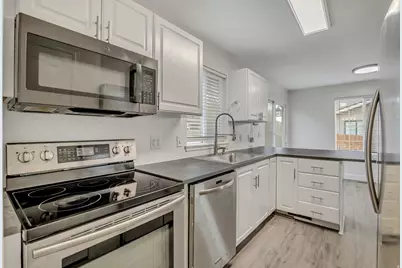 2240 S Lorin Cir W, Ogden, UT 84401 - Photo 5