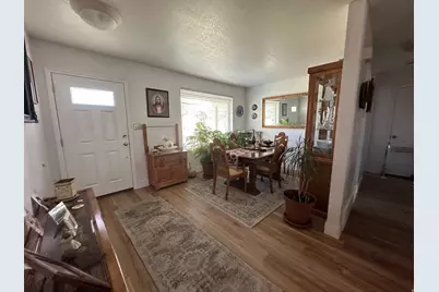 922 N 550 E, Orem, UT 84097 - Photo 9