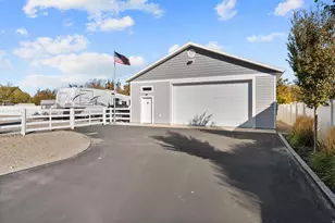 12243 S Janice Dr, Riverton, UT 84065 - Photo 37