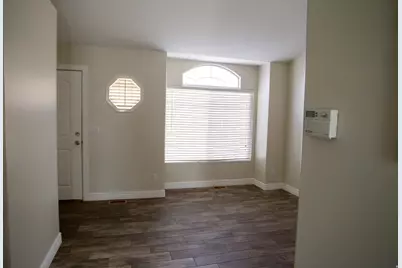 265 E 1900 N, North Ogden, UT 84414 - Photo 3