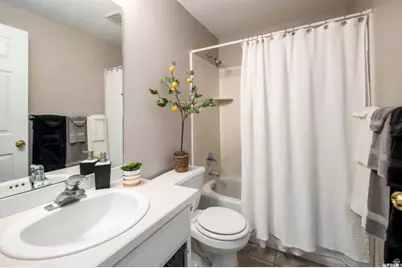 4533 W Spring Cir, Cedar Hills, UT 84062 - Photo 33