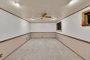 5346 S Queenswood Dr, Taylorsville, UT 84129 - Photo 23