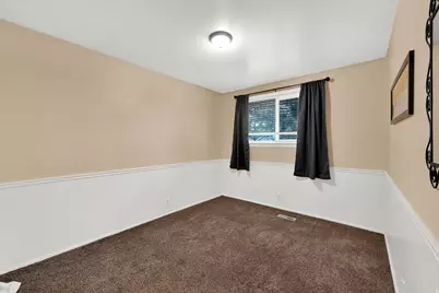 5346 S Queenswood Dr, Taylorsville, UT 84129 - Photo 19