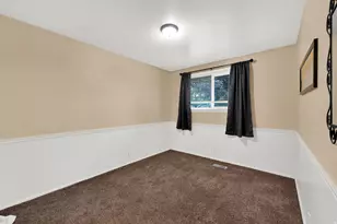 5346 S Queenswood Dr, Taylorsville, UT 84129 - Photo 19