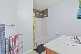 1068 E 16th St, Ogden, UT 84404 - Photo 17