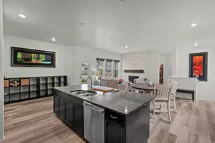 11242 S Willow Walk Dr, South Jordan, UT 84009 - Photo 15