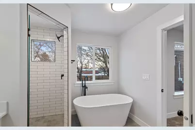 5947 W 4600 S, Hooper, UT 84315 - Photo 7