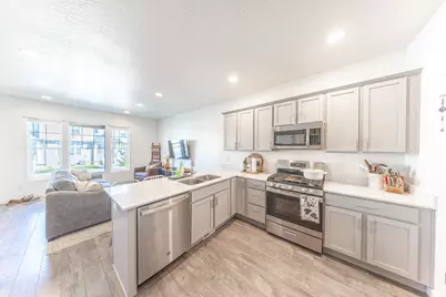 2176 W 1735 S, West Haven, UT 84401 - Photo 7