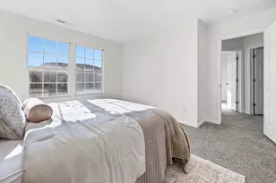 7847 N Saddleback Dr E, Eagle Mountain, UT 84005 - Photo 13