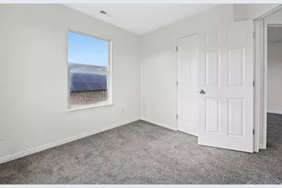 7847 N Saddleback Dr E, Eagle Mountain, UT 84005 - Photo 19