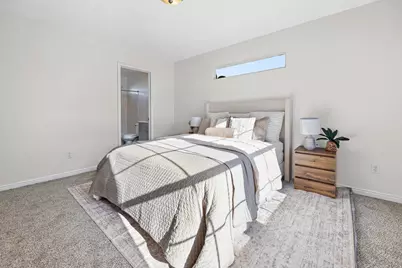 7847 N Saddleback Dr E, Eagle Mountain, UT 84005 - Photo 11