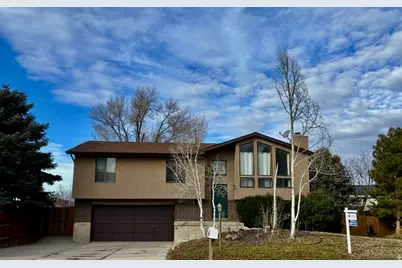 8888 S Renegade Rd, Sandy, UT 84093 - Photo 19