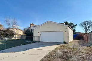 2093 W Chateau Ave, Taylorsville, UT 84129 - Photo 3