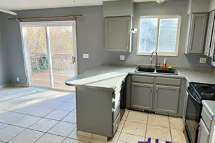 2093 W Chateau Ave, Taylorsville, UT 84129 - Photo 11