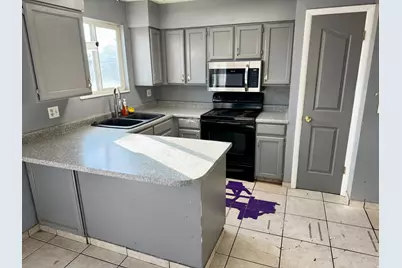 2093 W Chateau Ave, Taylorsville, UT 84129 - Photo 13