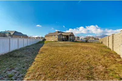 12447 S Cheval Ct W, Herriman, UT 84096 - Photo 35