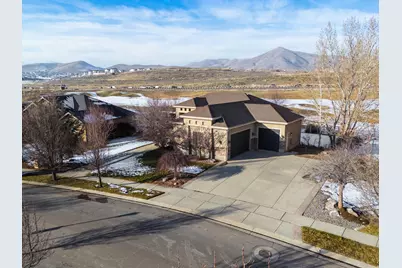 9225 N Mount Airey Dr, Eagle Mountain, UT 84005 - Photo 1