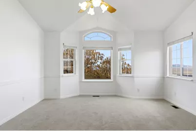 3759 S Huntington Dr, Bountiful, UT 84010 - Photo 29