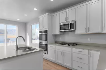 6647 N Bald, Eagle Mountain, UT 84005 - Photo 13