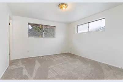 6925 S Lexington Dr W, West Jordan, UT 84084 - Photo 11