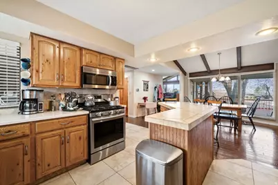 796 S Nancy Dr E, South Ogden, UT 84403 - Photo 9