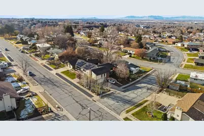 796 S Nancy Dr E, South Ogden, UT 84403 - Photo 59