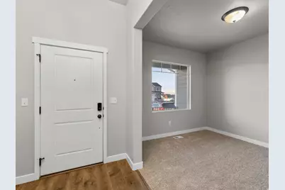 1077 S Red Barn View Dr, Santaquin, UT 84655 - Photo 9