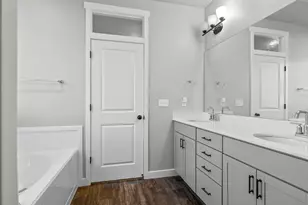 1077 S Red Barn Vw Dr, Santaquin, UT 84655 - Photo 23