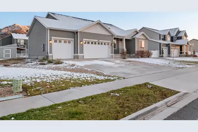 1077 S Red Barn View Dr, Santaquin, UT 84655 - Photo 5