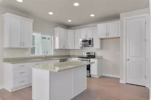 6637 N Bald, Eagle Mountain, UT 84005 - Photo 13