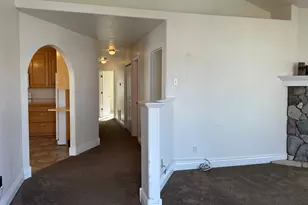 299 W 100 N, Roosevelt, UT 84066 - Photo 15