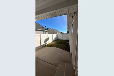 299 W 100 N, Roosevelt, UT 84066 - Photo 5