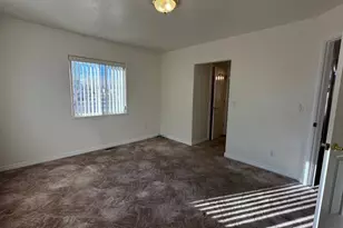 299 W 100 N, Roosevelt, UT 84066 - Photo 19