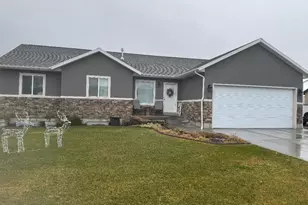 765 W 1100 S, Richfield, UT 84701 - Photo 1